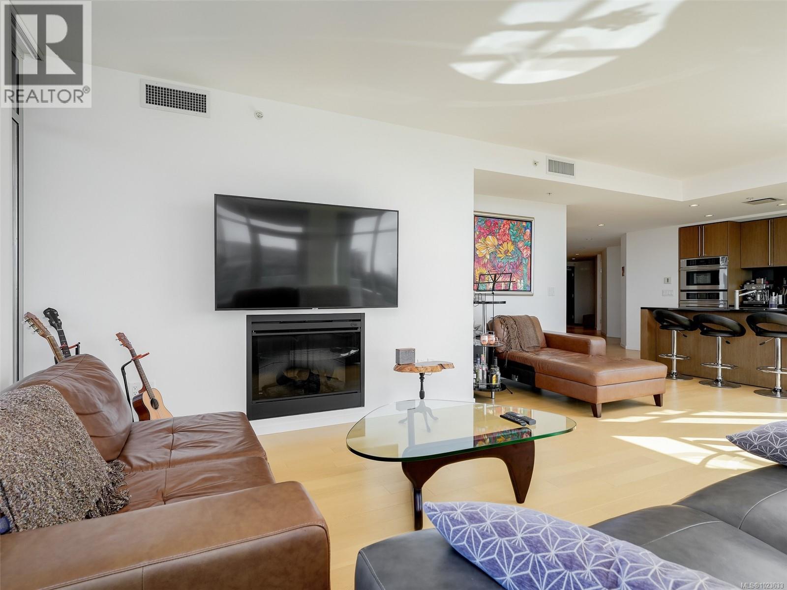 206 100 Saghalie Rd, Victoria, British Columbia  V9A 0A1 - Photo 12 - 1023633