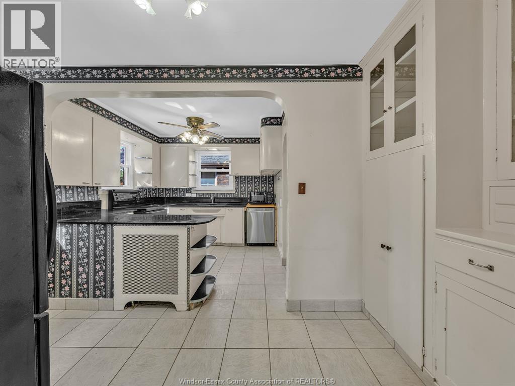 2239 Victoria Avenue, Windsor, Ontario  N8X 1R2 - Photo 21 - 26001468
