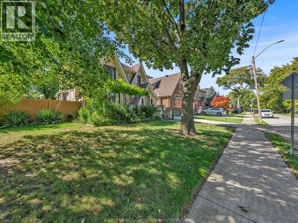 2239 Victoria Avenue, Windsor, Ontario  N8X 1R2 - Photo 38 - 26001468