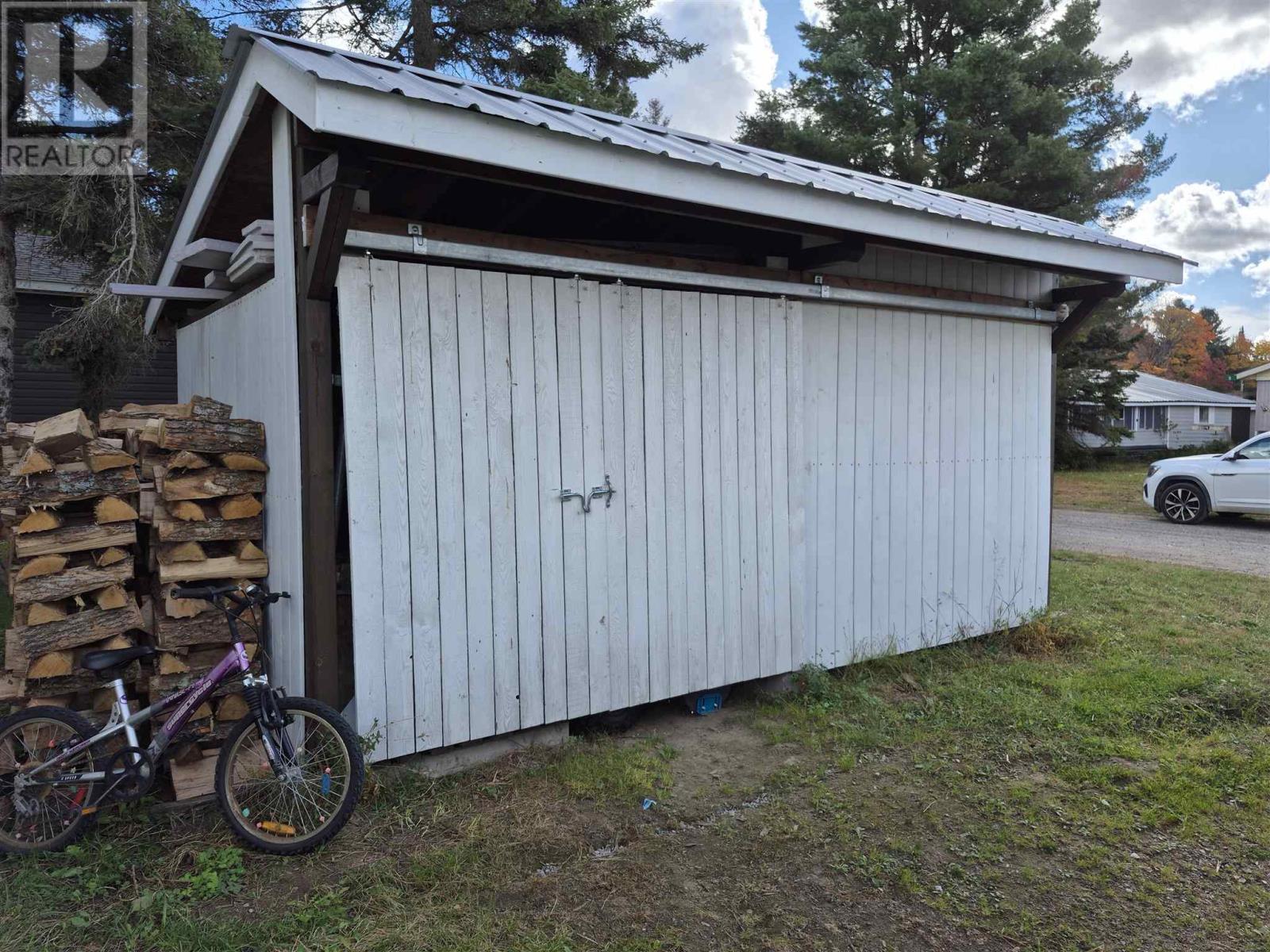 5 Willa Dr, Heyden, Ontario P6A 5K7 - Photo 9 - SM252919