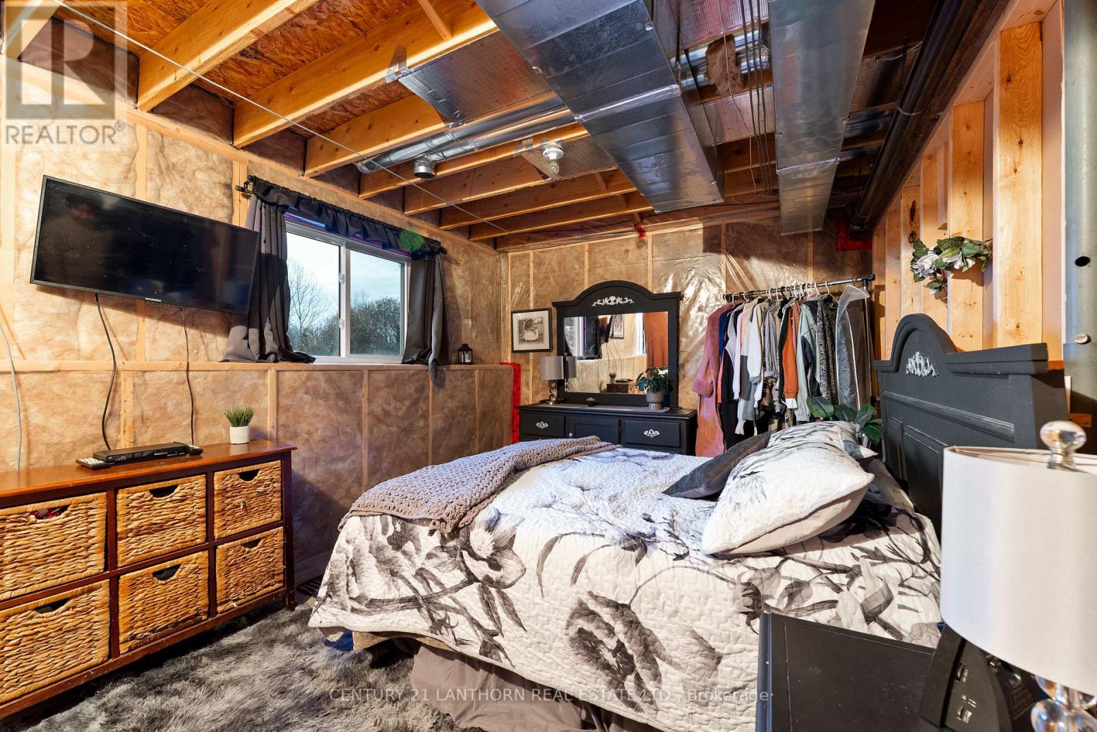 20846 Loyalist Parkway, Prince Edward County, Ontario  K0K 1T0 - Photo 29 - X12712124