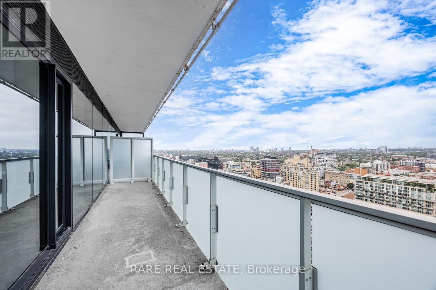 2404 - 11 Charlotte Street, Toronto, Ontario  M5V 0M6 - Photo 5 - C12707732