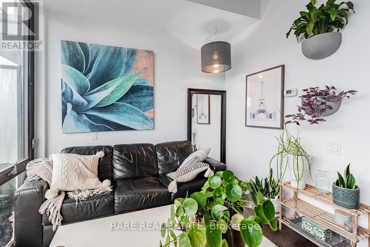 1004 - 560 King Street W, Toronto, Ontario  M5V 1M3 - Photo 13 - C12707768