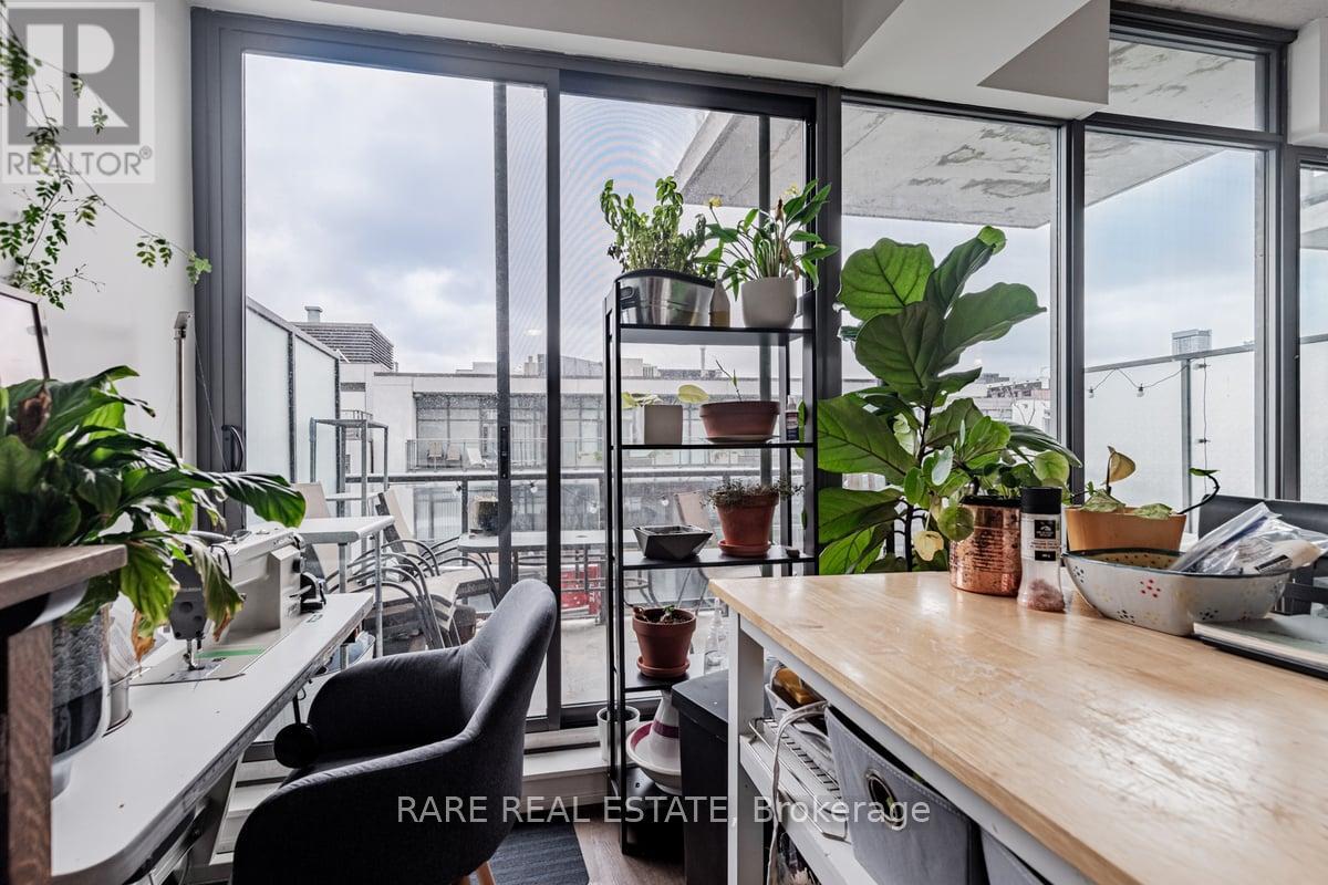 1004 - 560 King Street W, Toronto, Ontario  M5V 1M3 - Photo 20 - C12707768