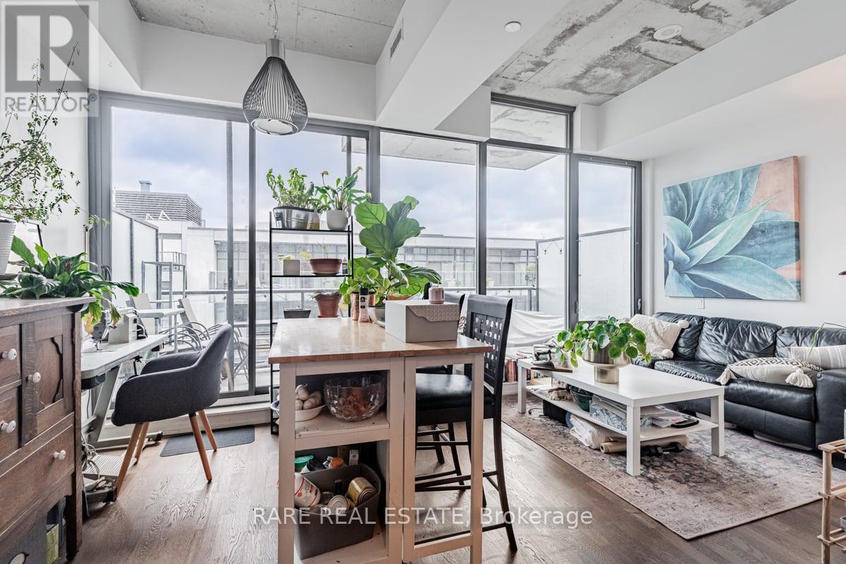 1004 - 560 King Street W, Toronto, Ontario  M5V 1M3 - Photo 9 - C12707768