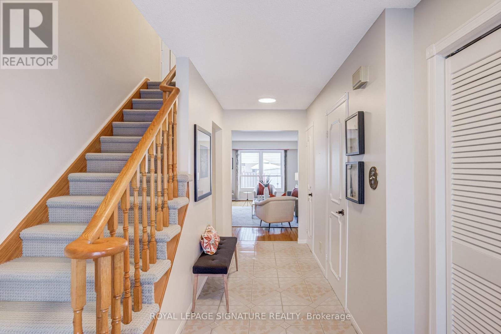 138 Greenwich Square, Toronto, Ontario  M1J 3L3 - Photo 3 - E12711996