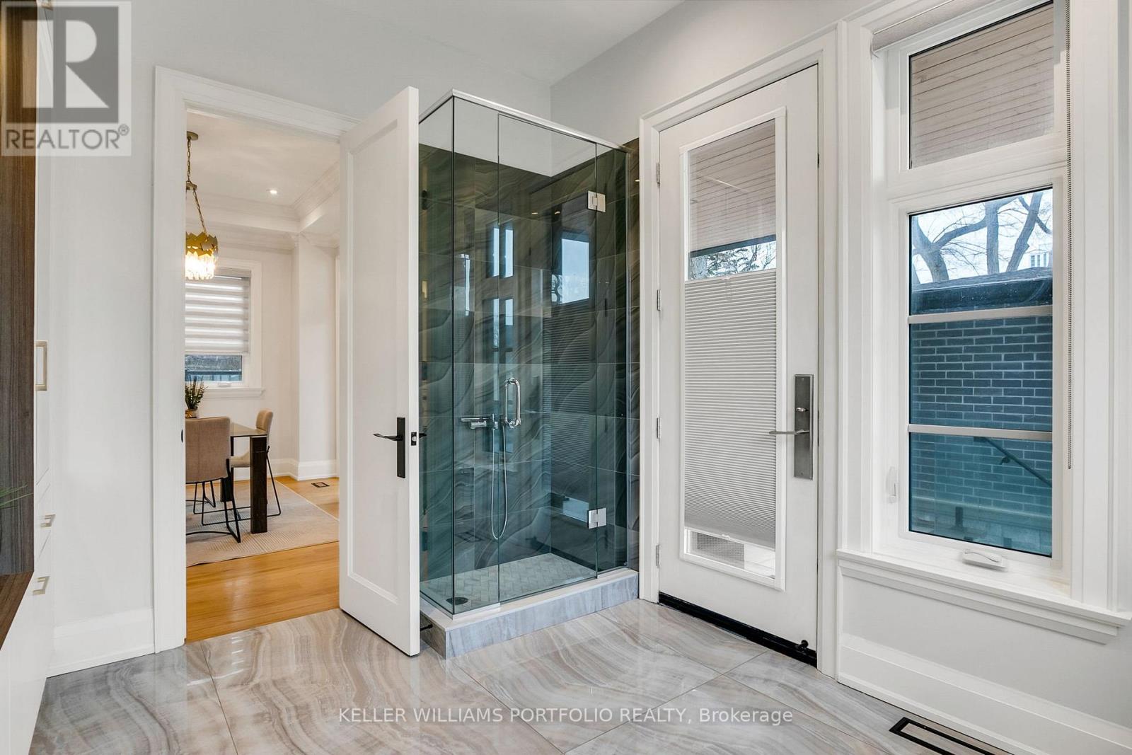 1 Oregon Trail, Toronto, Ontario  M9B 1P4 - Photo 19 - W12711442