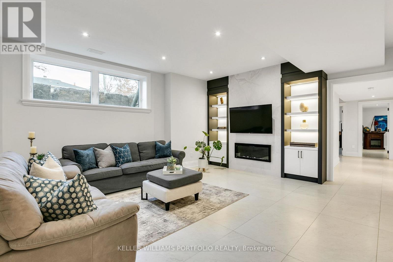 1 Oregon Trail, Toronto, Ontario  M9B 1P4 - Photo 40 - W12711442