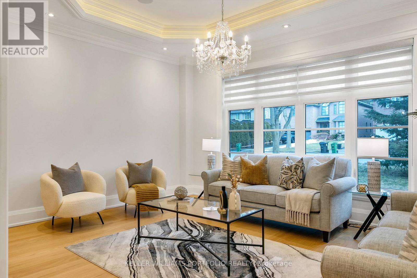 1 Oregon Trail, Toronto, Ontario  M9B 1P4 - Photo 8 - W12711442