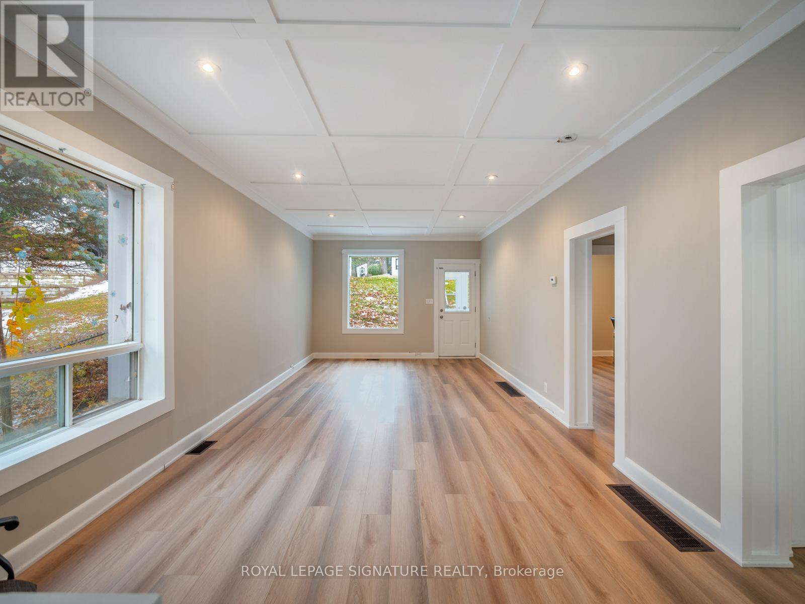 79 Poyntz Street, Penetanguishene, Ontario  L9M 1N9 - Photo 8 - S12555368