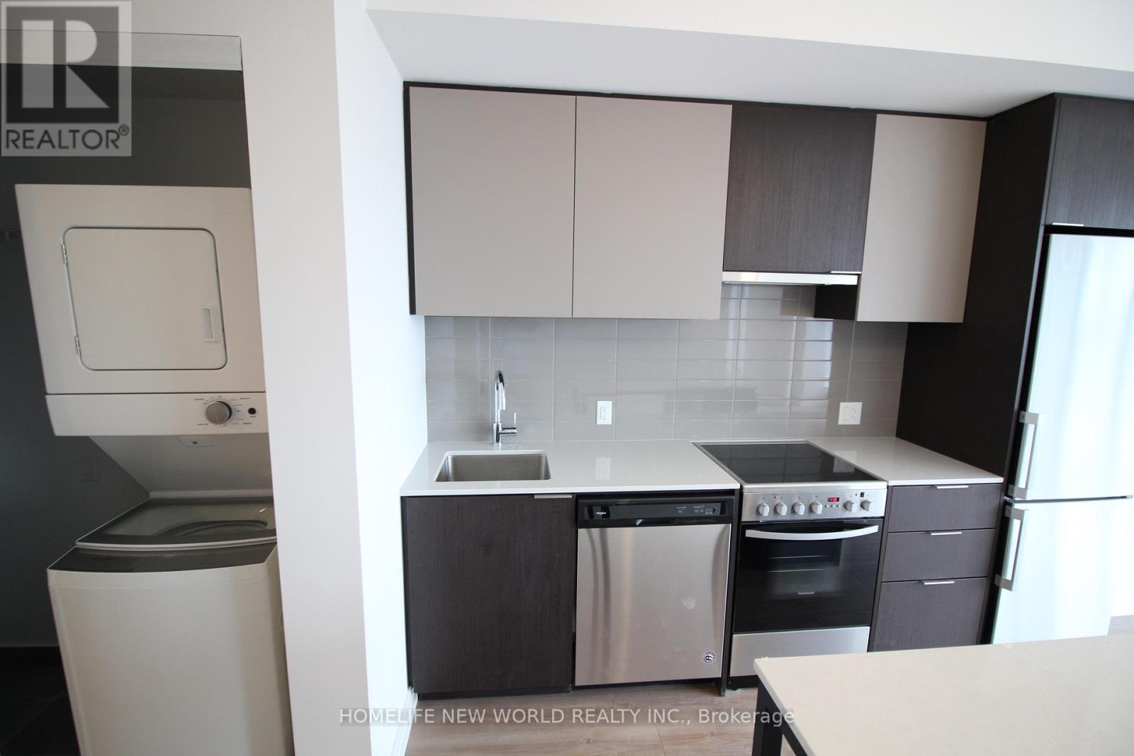 906 - 203 College Street, Toronto, Ontario  M5T 1P9 - Photo 4 - C12433649