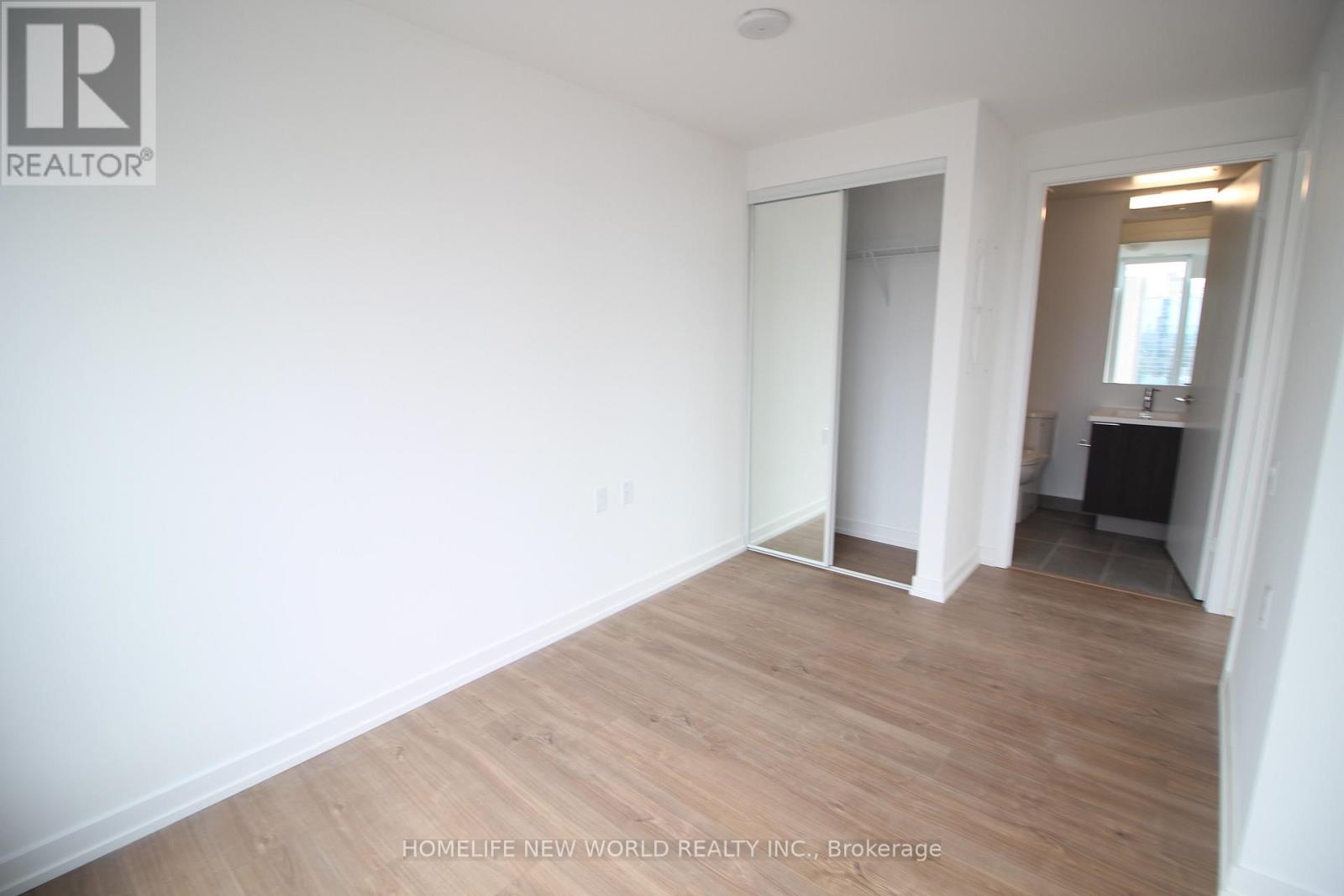 906 - 203 College Street, Toronto, Ontario  M5T 1P9 - Photo 5 - C12433649