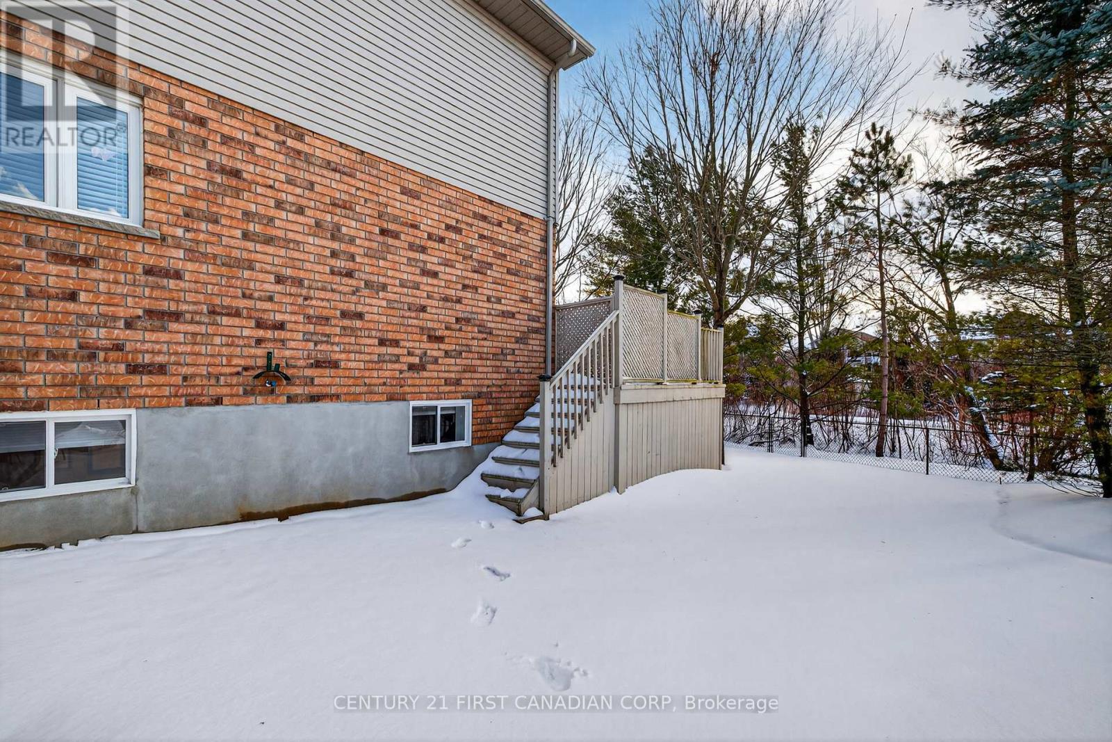 Photo 33 of 44 for 16 Blue Heron Place