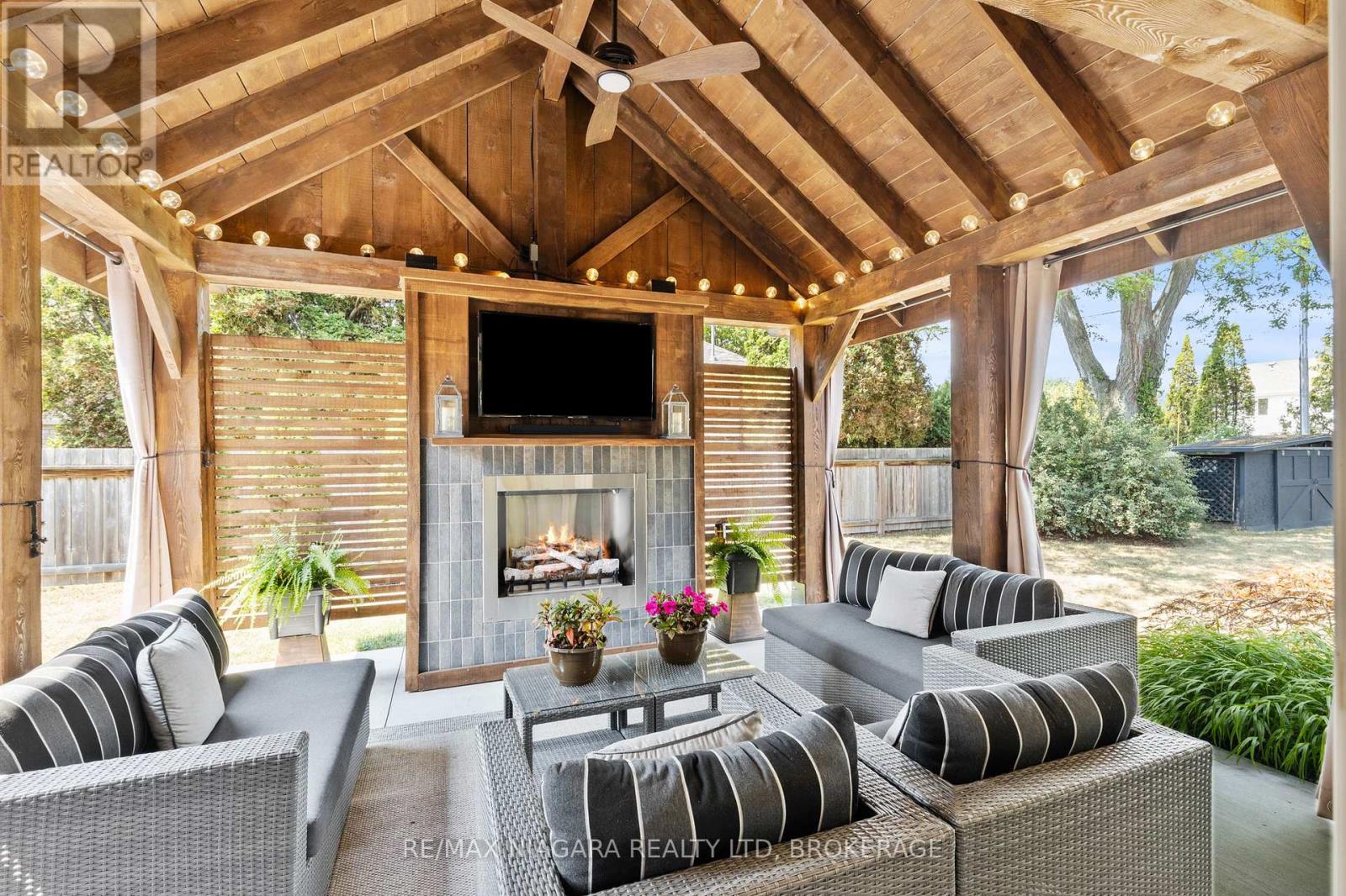 3886 Glenview Drive, Lincoln, Ontario  L0R 1C0 - Photo 31 - X12357670