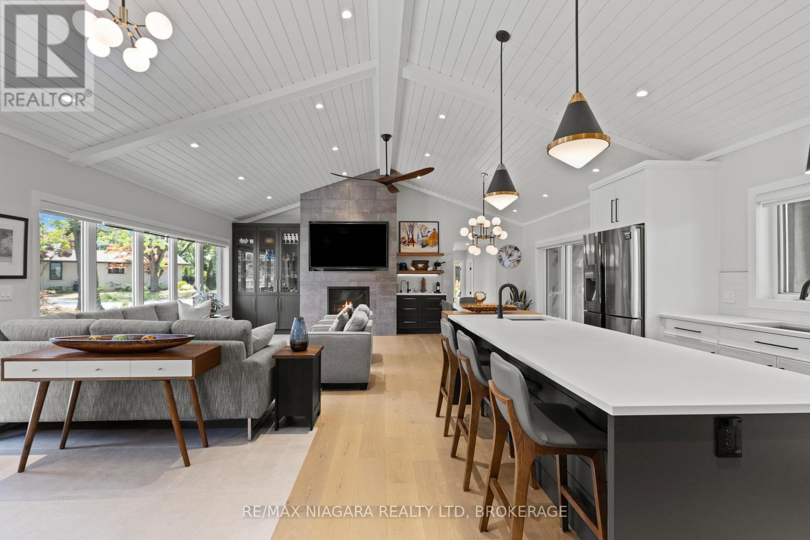 3886 Glenview Drive, Lincoln, Ontario  L0R 1C0 - Photo 7 - X12357670