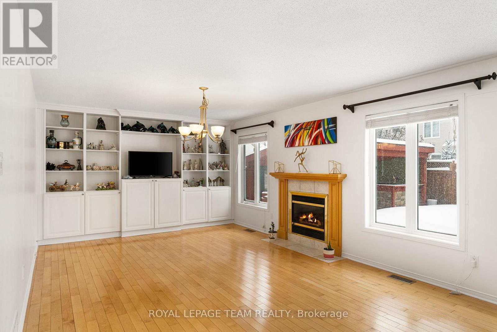 18 Oakham Ridge N, Ottawa, Ontario  K2K 3B3 - Photo 11 - X12712088