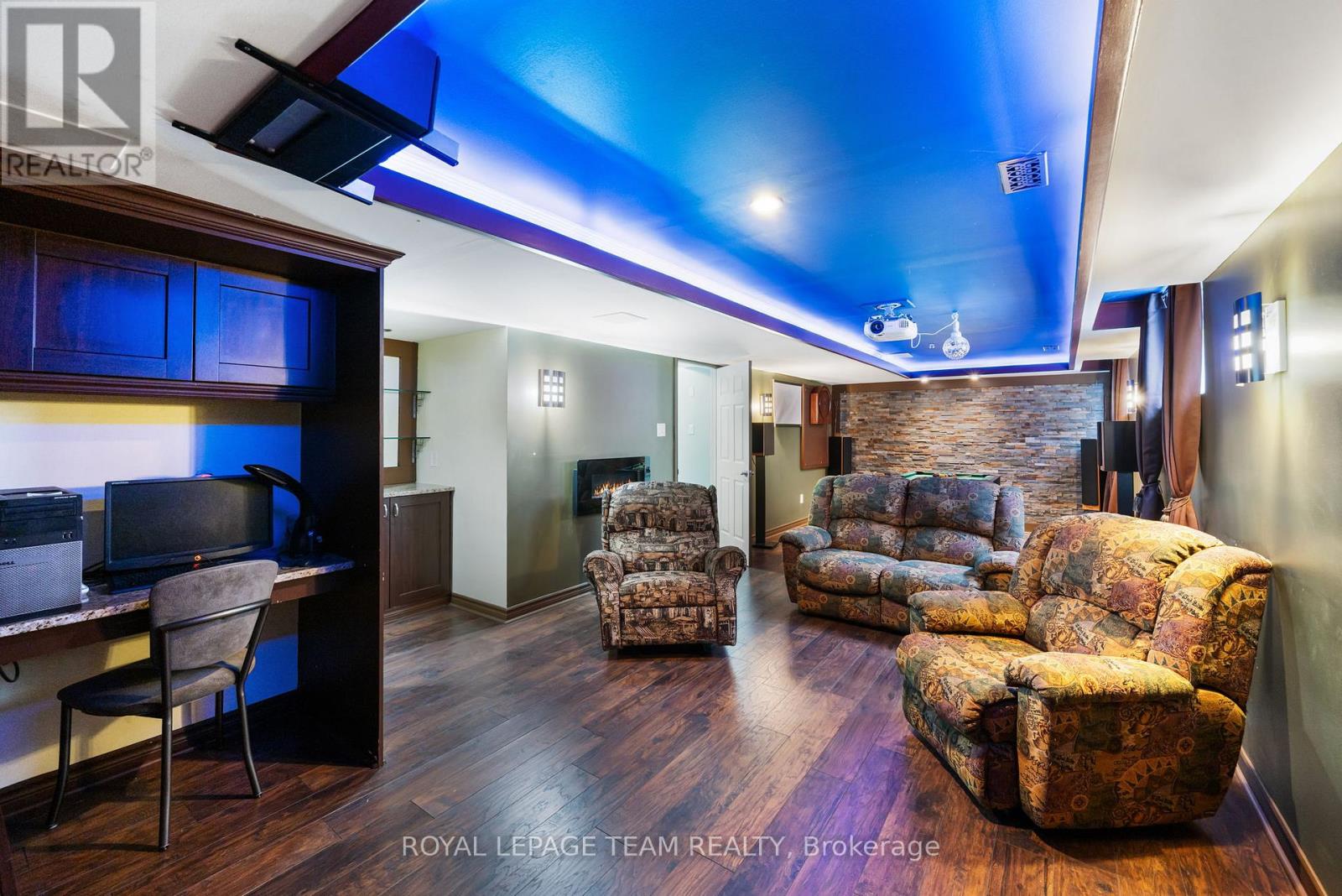 18 Oakham Ridge N, Ottawa, Ontario  K2K 3B3 - Photo 37 - X12712088