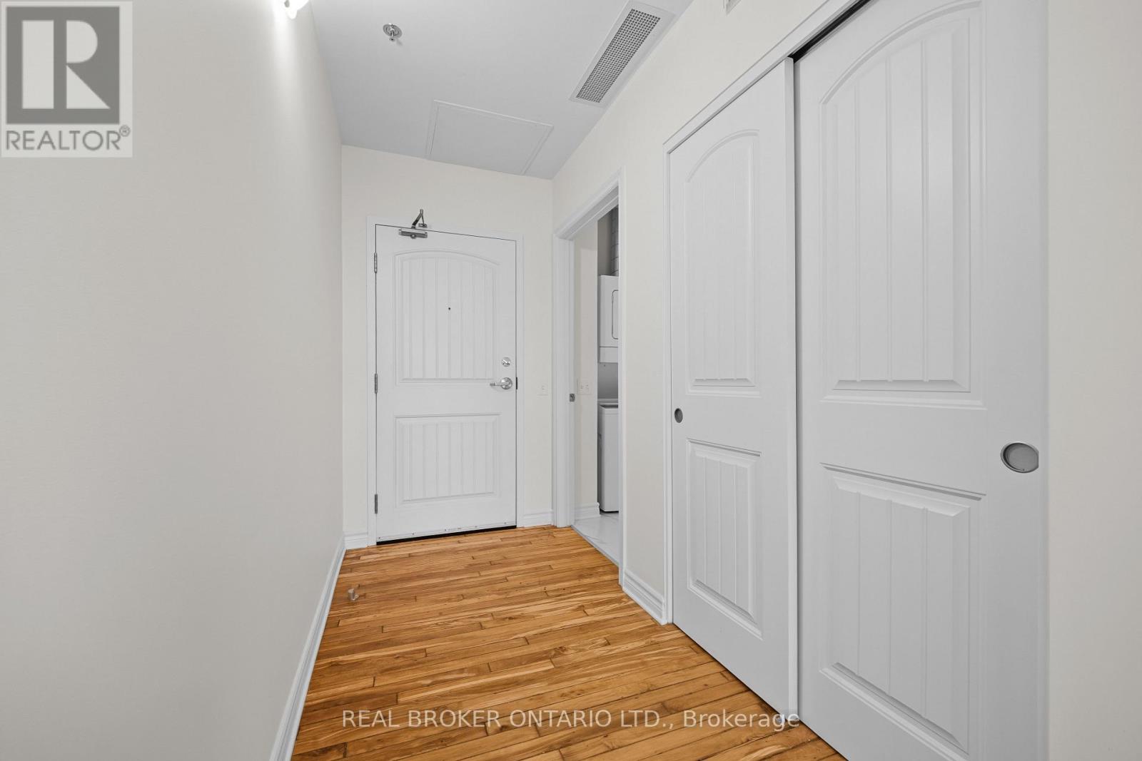 114 - 150 Mill Street, Carleton Place, Ontario  K7C 1T4 - Photo 2 - X12712142