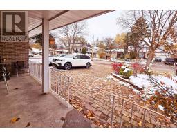 97 NYMARK AVENUE, Toronto, Ontario