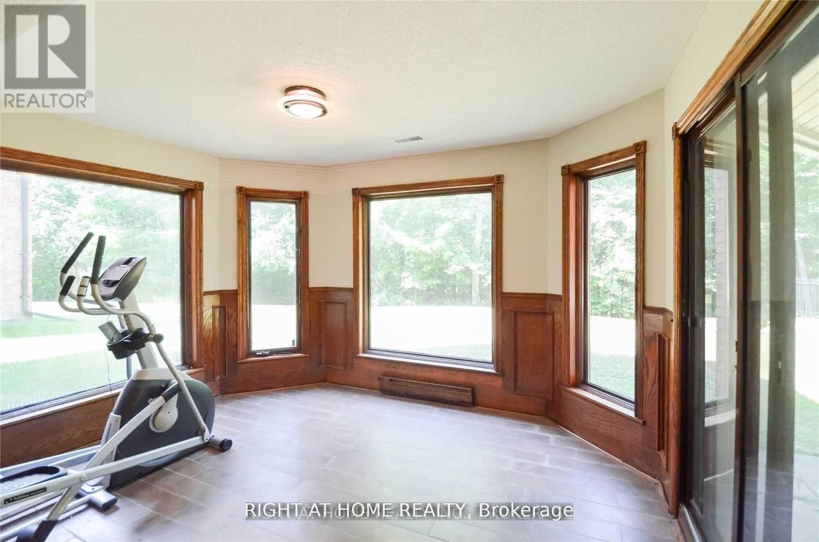 69 Clarinda Drive, Toronto, Ontario  M2K 2V2 - Photo 16 - C12712064