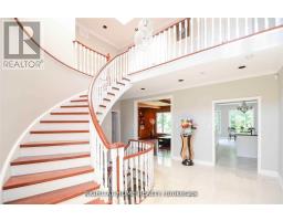 69 CLARINDA DRIVE, Toronto, Ontario