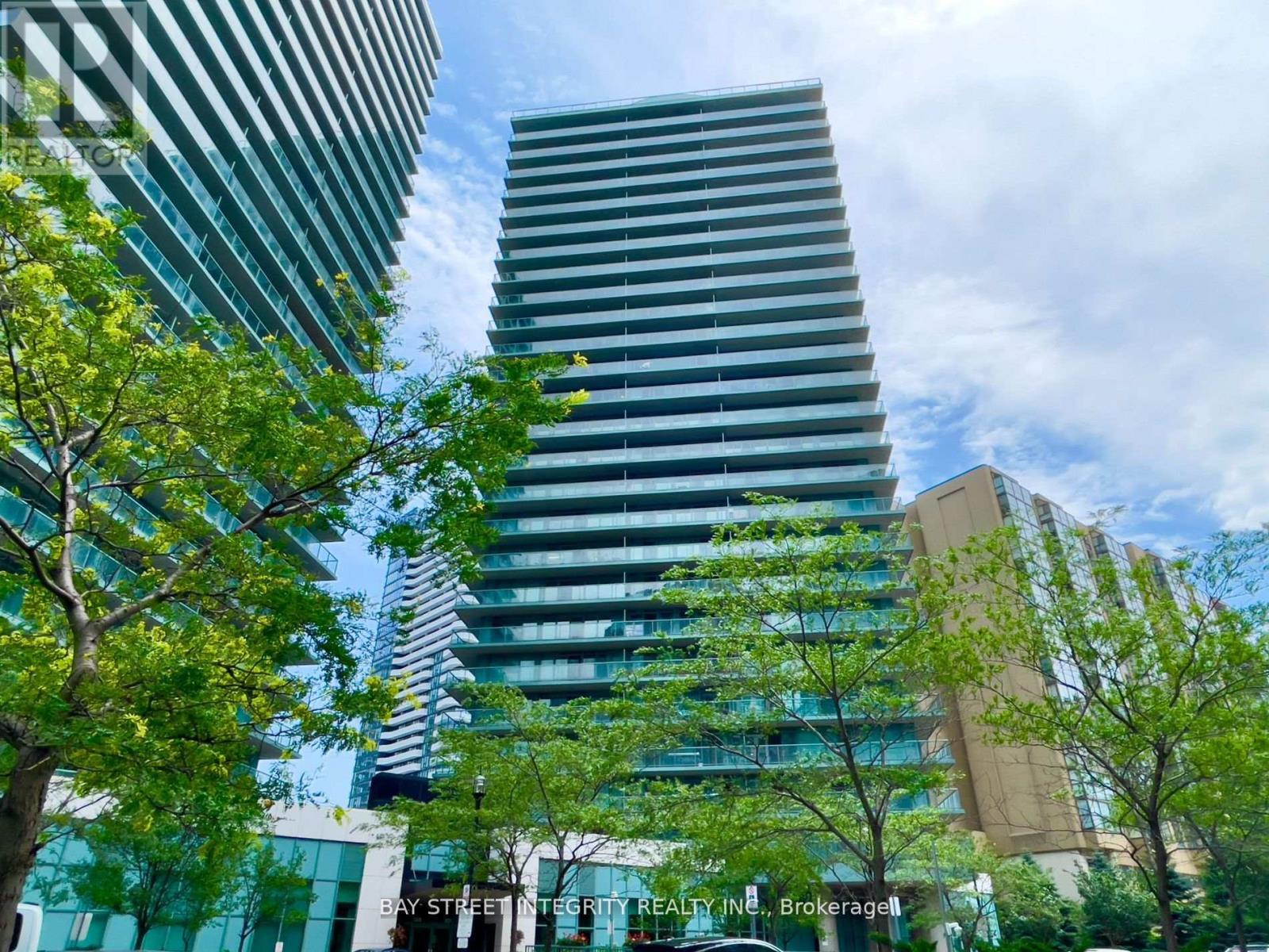 1011 - 5500 Yonge Street, Toronto, Ontario  M2N 7L1 - Photo 1 - C12712082