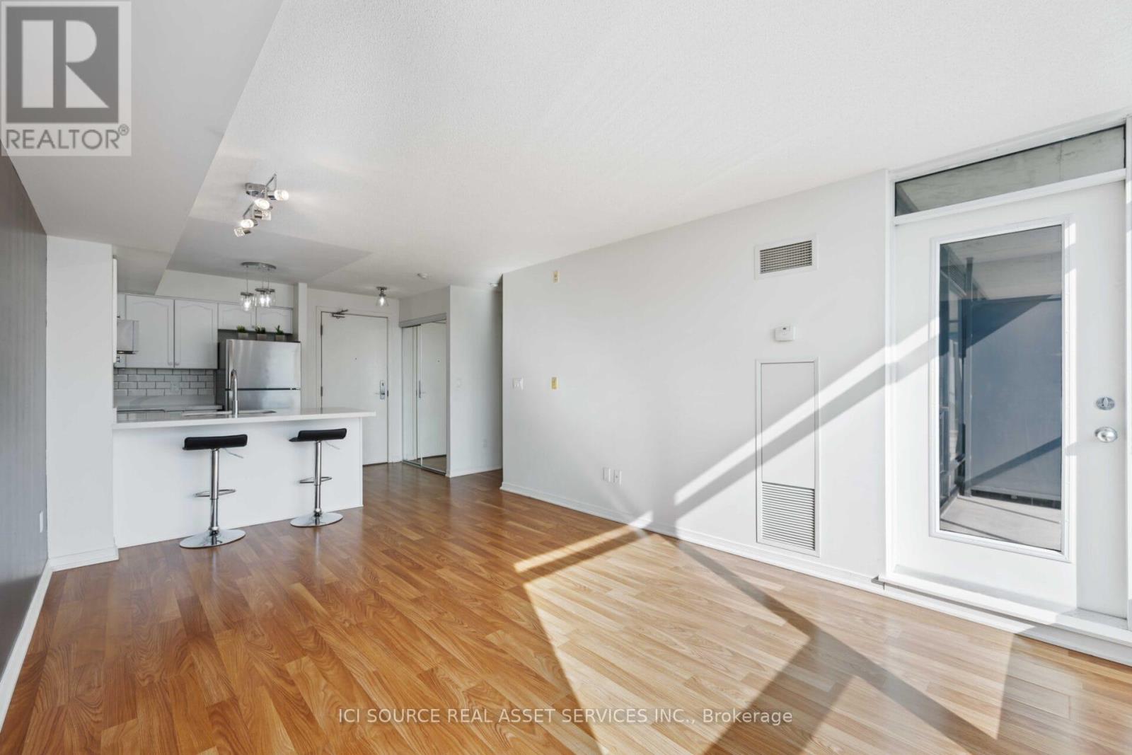 611 - 18 Valley Woods Road, Toronto, Ontario  M3A 0A1 - Photo 9 - C12712122