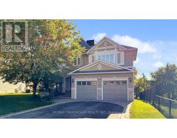 8 ROBERSON DRIVE, Ajax, Ontario