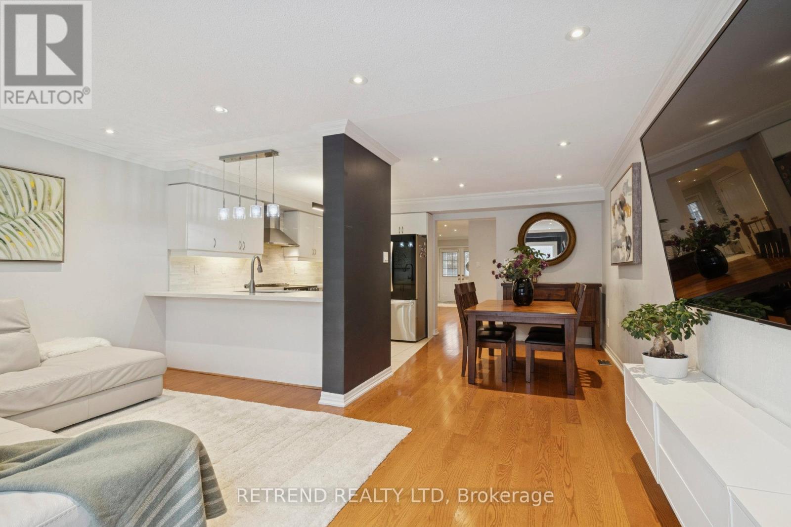 6 Summit Drive, Vaughan, Ontario  L4H 0E8 - Photo 8 - N12712090