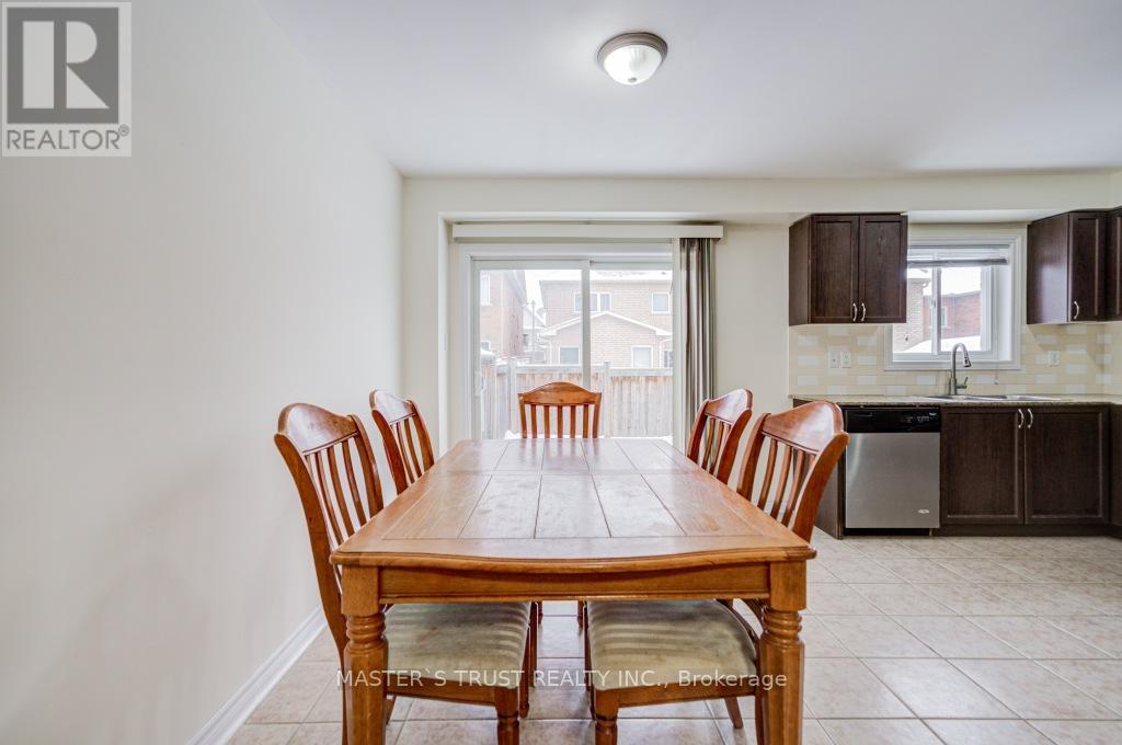 77 Harvest Hills Boulevard, East Gwillimbury, Ontario  L9N 0B4 - Photo 10 - N12712120