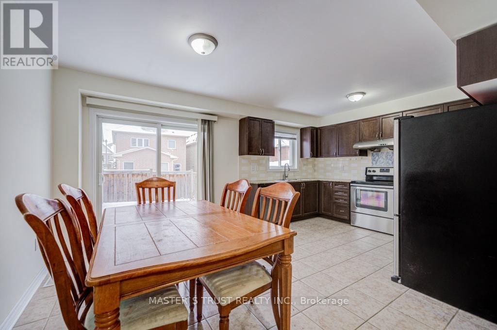 77 Harvest Hills Boulevard, East Gwillimbury, Ontario  L9N 0B4 - Photo 11 - N12712120