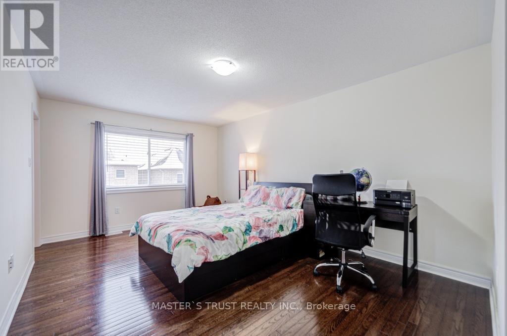 77 Harvest Hills Boulevard, East Gwillimbury, Ontario  L9N 0B4 - Photo 19 - N12712120