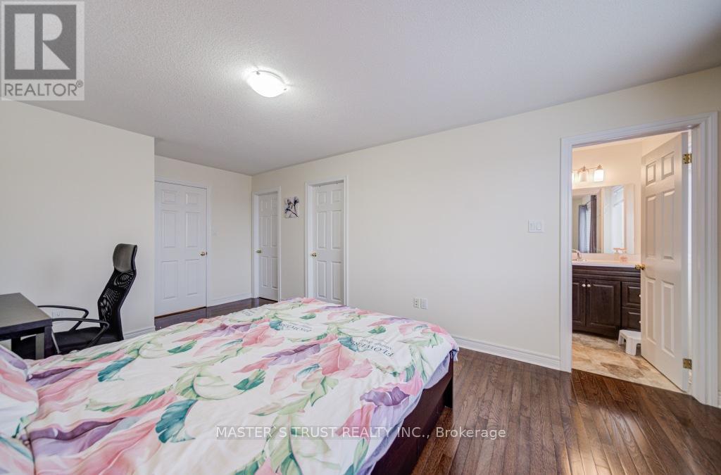 77 Harvest Hills Boulevard, East Gwillimbury, Ontario  L9N 0B4 - Photo 21 - N12712120