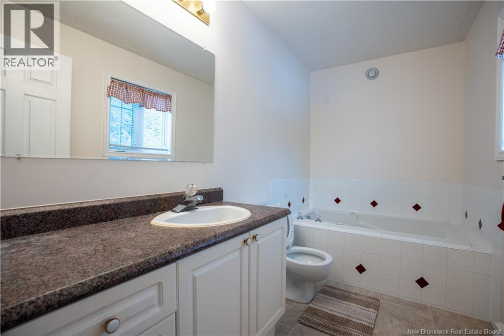 19 Loddington Street, New Maryland, New Brunswick  E3C 1M3 - Photo 25 - NB131935