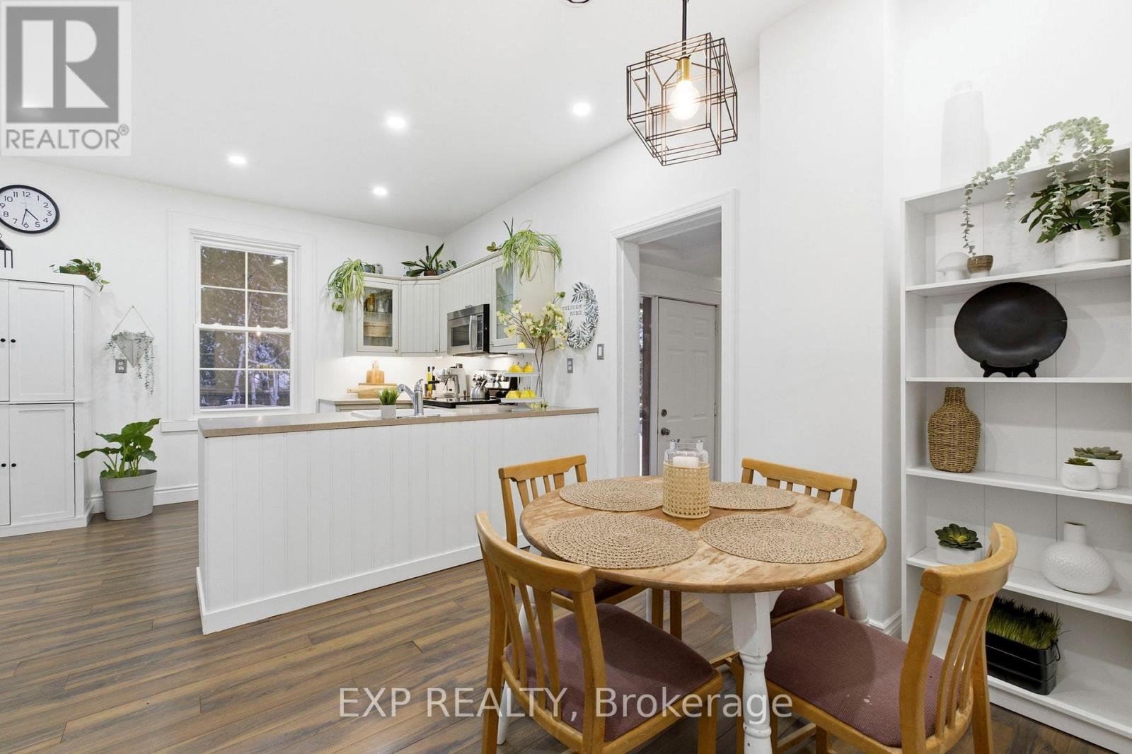 19980 Main Street, Caledon, Ontario  L7K 0C2 - Photo 11 - W12712078