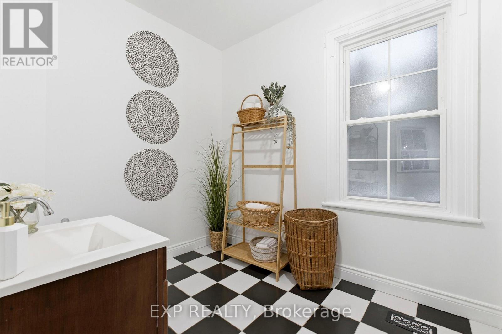 19980 Main Street, Caledon, Ontario  L7K 0C2 - Photo 19 - W12712078