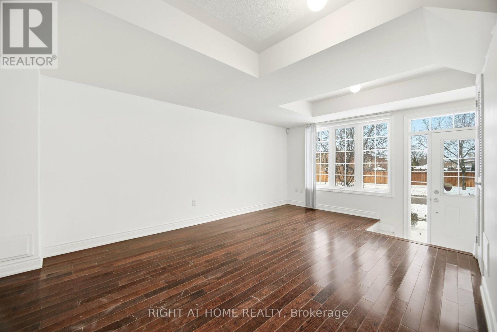 7114 Triumph Lane, Mississauga, Ontario L5N 0C5 - Photo 32 - W12712118