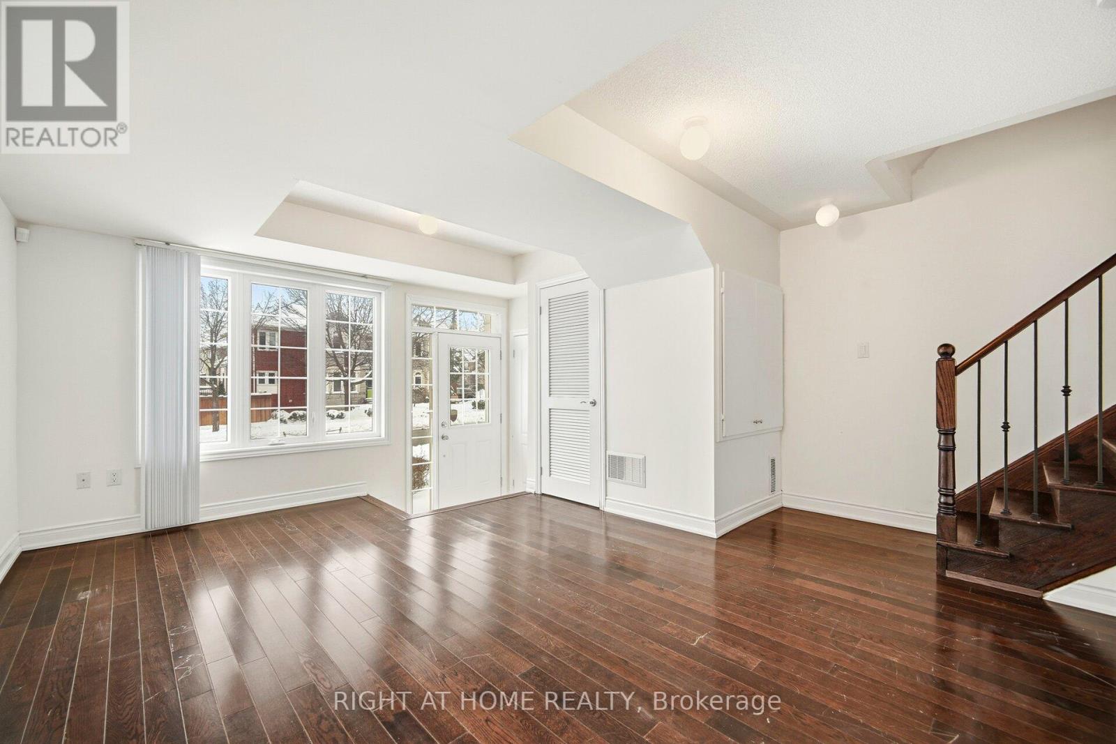 7114 Triumph Lane, Mississauga, Ontario L5N 0C5 - Photo 34 - W12712118