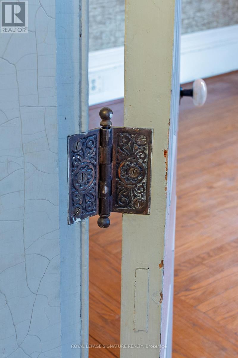 258 Ridout Street, Port Hope, Ontario  L1A 3J2 - Photo 10 - X12712104