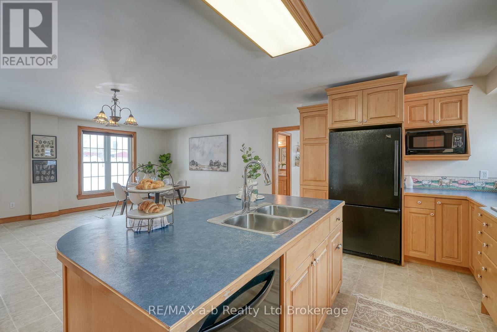 616070 13th Line, East Zorra-Tavistock, Ontario  N4S 7W1 - Photo 14 - X12712176