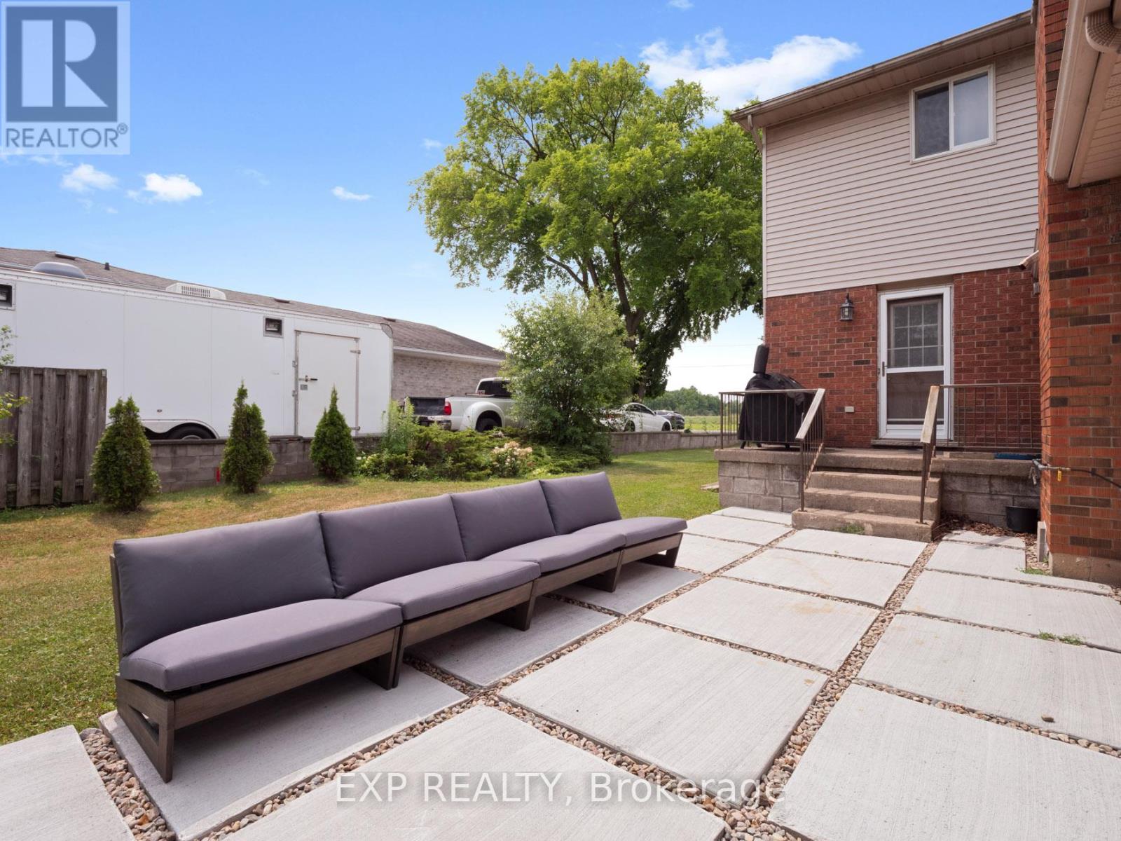 3446 Black Creek Road, Fort Erie (Black Creek), Ontario  L0S 1S0 - Photo 29 - X12712162