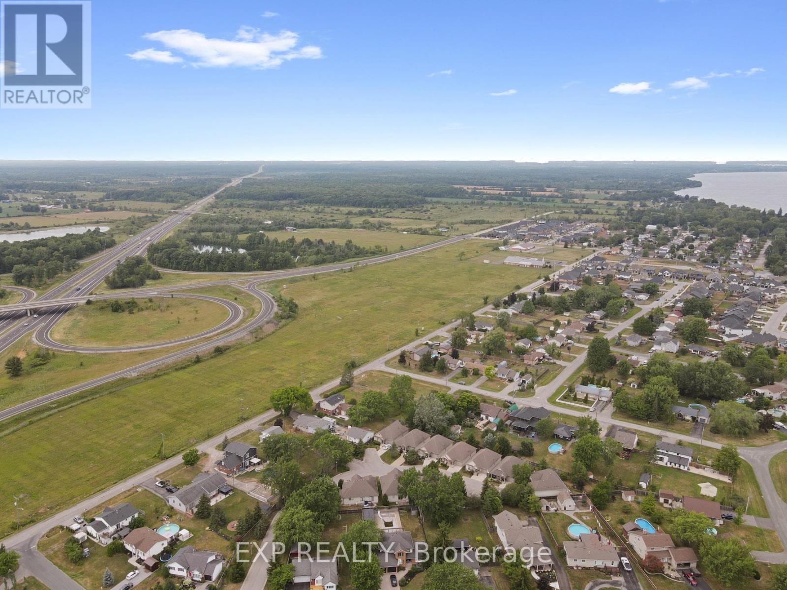 3446 Black Creek Road, Fort Erie (Black Creek), Ontario  L0S 1S0 - Photo 42 - X12712162