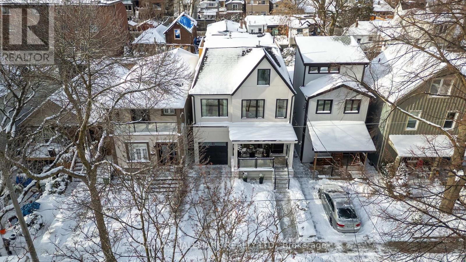 68 Rhodes Avenue, Toronto, Ontario  M4L 2Z9 - Photo 45 - E12712172