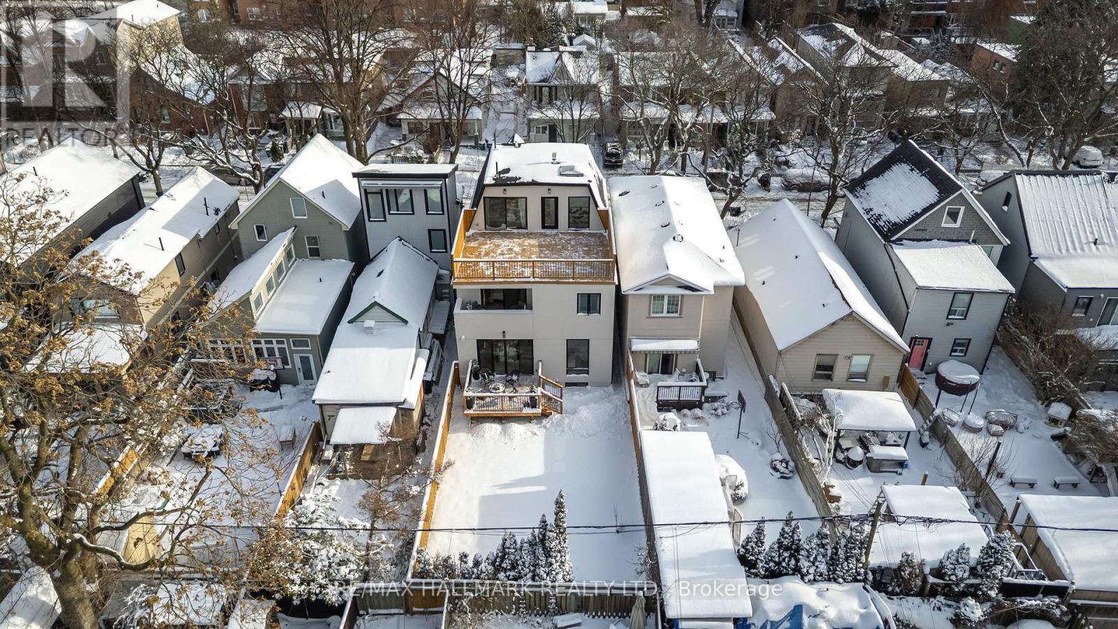 68 Rhodes Avenue, Toronto, Ontario  M4L 2Z9 - Photo 47 - E12712172