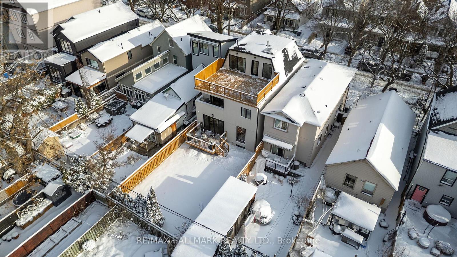 68 Rhodes Avenue, Toronto, Ontario  M4L 2Z9 - Photo 48 - E12712172