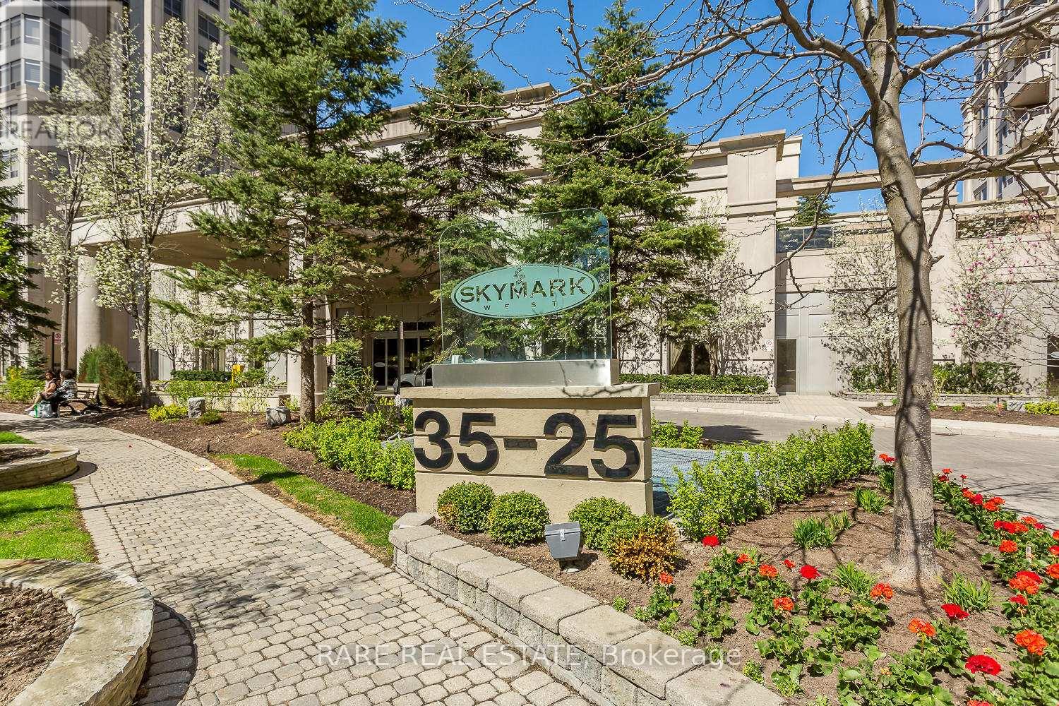 Tph6 - 25 Kingsbridge Garden Circle, Mississauga, Ontario  L5R 4B1 - Photo 45 - W12712144