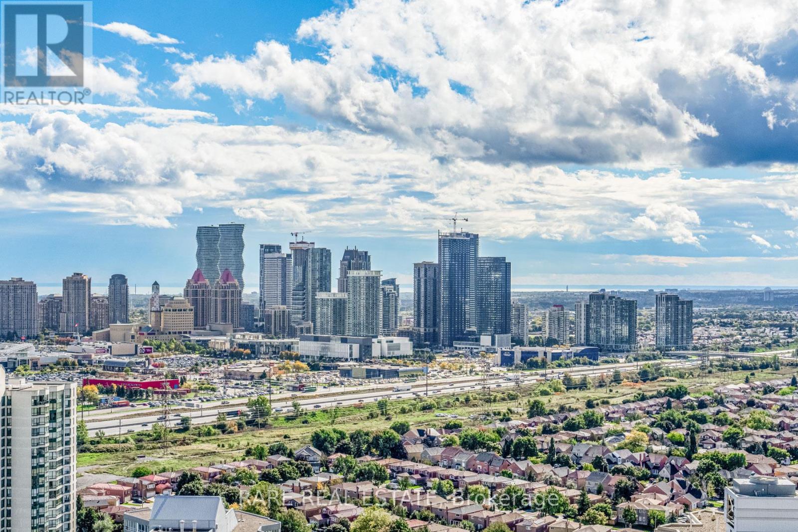 Tph6 - 25 Kingsbridge Garden Circle, Mississauga, Ontario  L5R 4B1 - Photo 6 - W12712144