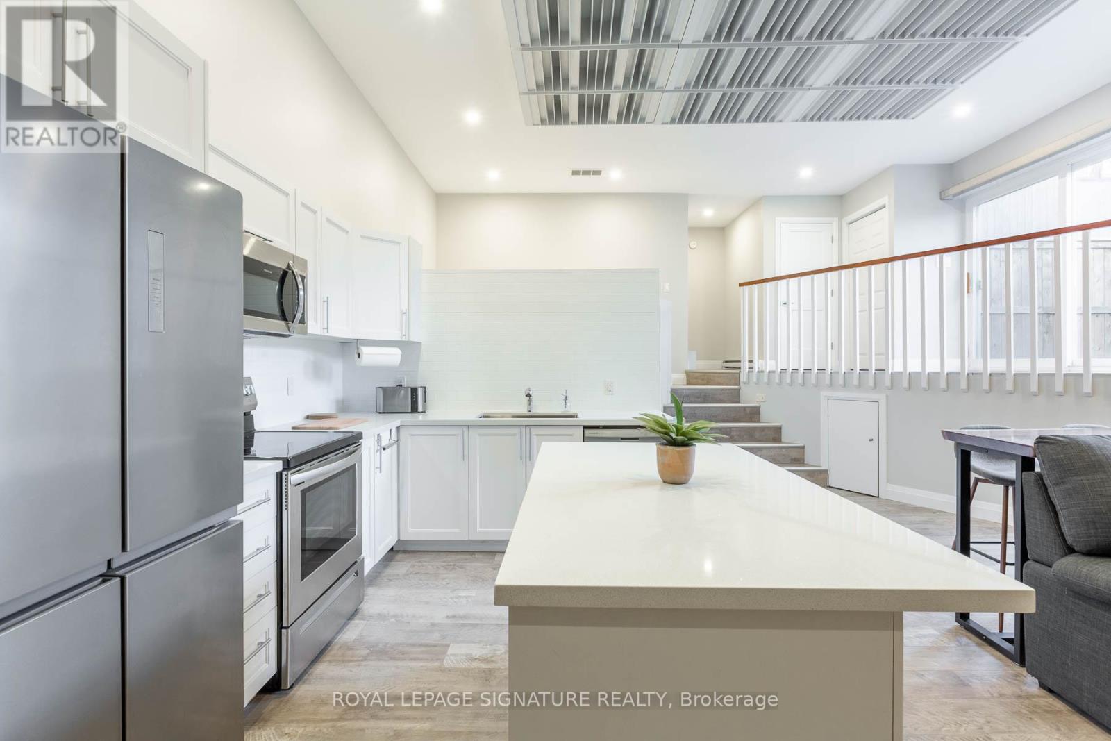 1969 Balsam Avenue, Mississauga, Ontario  L5J 1L3 - Photo 35 - W12712150