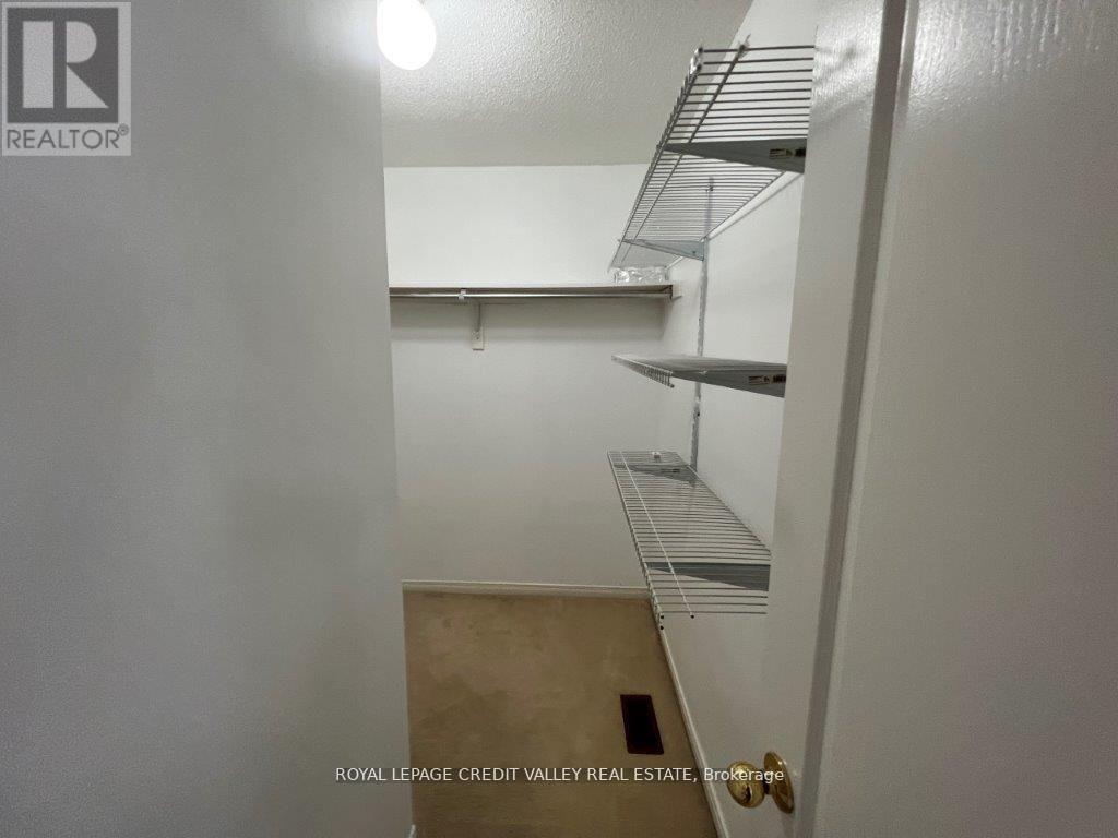 44 Australia Drive, Brampton, Ontario  L6R 3E8 - Photo 20 - W12712168