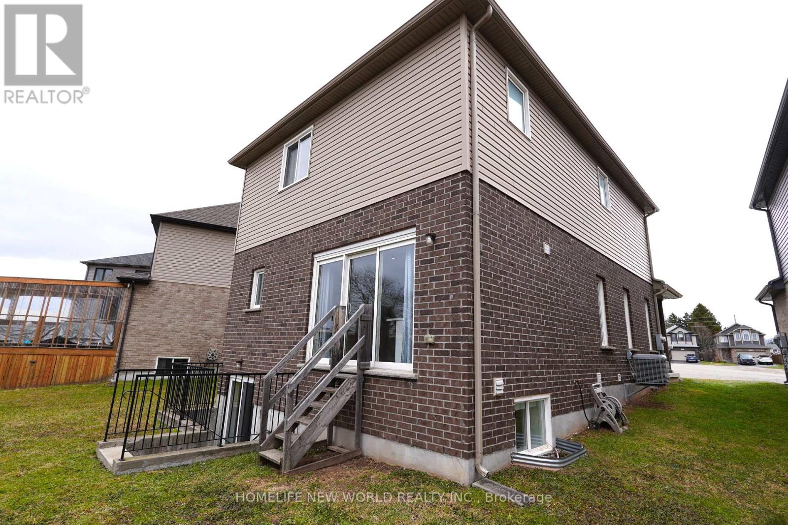 5991 Kate Avenue, Niagara Falls, Ontario  L2H 0M9 - Photo 32 - X12712160